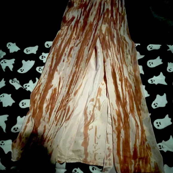 Carrie costume - Picture 6 of 9